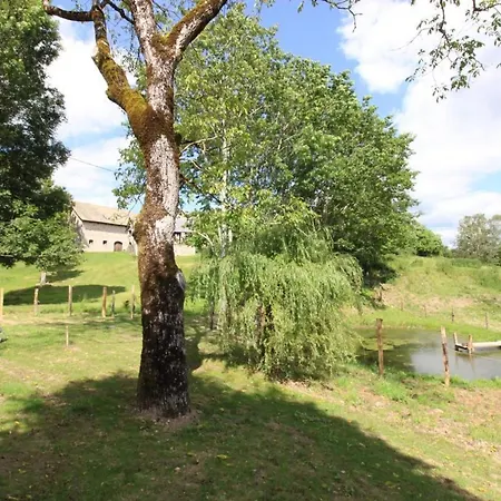 Maison De Caractere Renovee Avec Jardin, Terrasse, Cheminee Et Equipements Modernes Au Coeur De La Chataigneraie - Fr-1-742-555 Dom wakacyjny