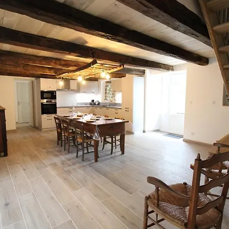 Holiday home Maison De Caractere Renovee Avec Jardin, Terrasse, Cheminee Et Equipements Modernes Au Coeur De La Chataigneraie - Fr-1-742-555 Lapeyrugue